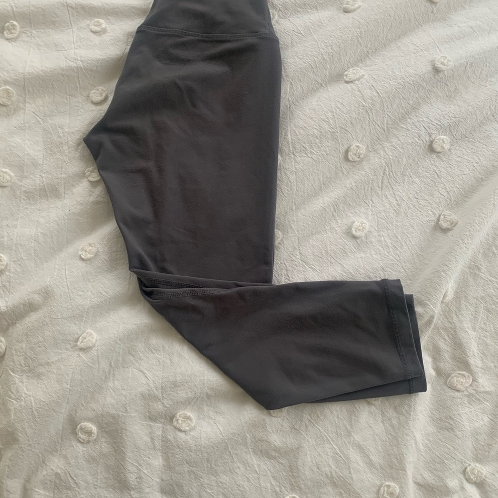 P’tula Alainah Cropped Grey Leggings